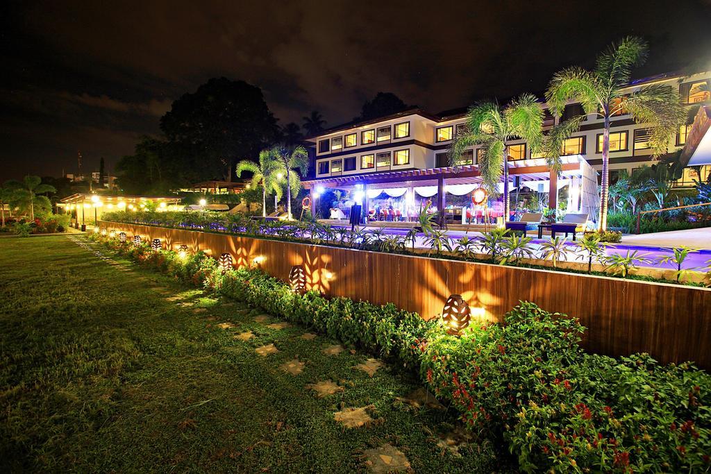 Hotel Tropika Davao City Exteriér fotografie
